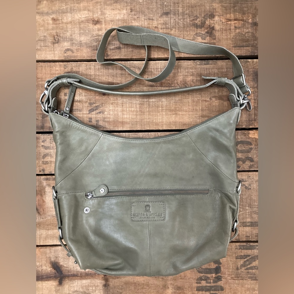 Brunt Olive | June Weird